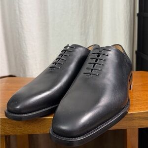 Salvatore Ferragamo Black Leather Oxfords